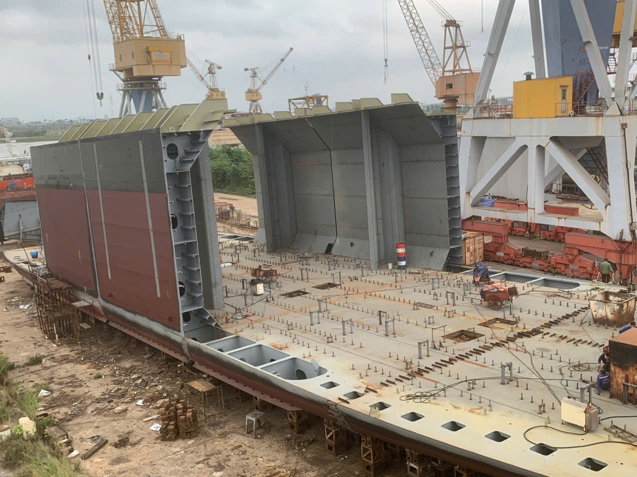 Đấu đà tàu dầu 14000M3